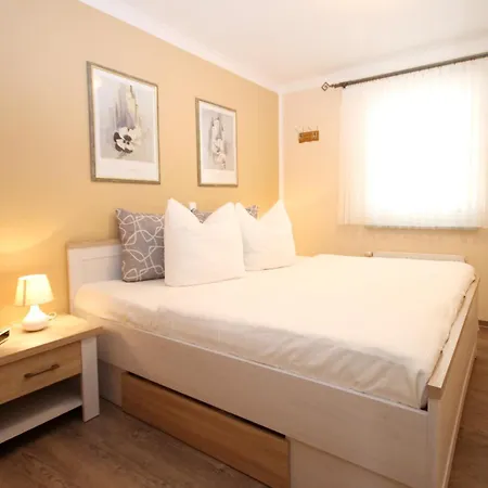 Haus Atlantik Apartment Kuehlungsborn Room photo